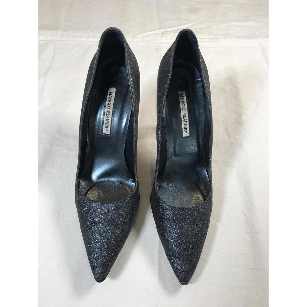 Manolo Blahnik Women's Blue Glitter Pumps size 42